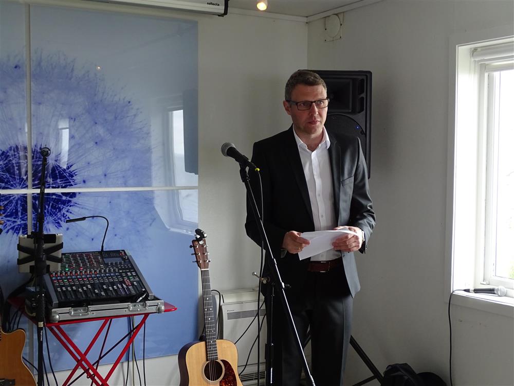 Opning ved kommunalsjef Waldemar Pettersen - Klikk for stort bilete