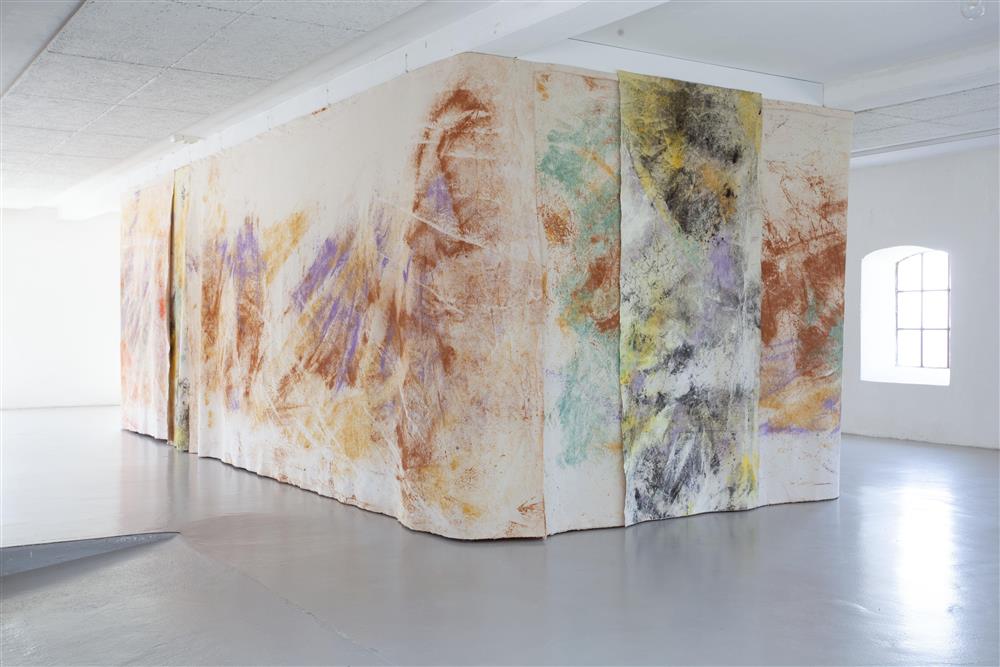 Jessica Warboys MOON WAVE MOON BURN - Klikk for stort bilete